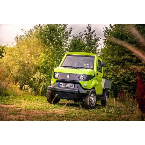 Elektrické užitkové vozidlo EVUM aCar 4×4
